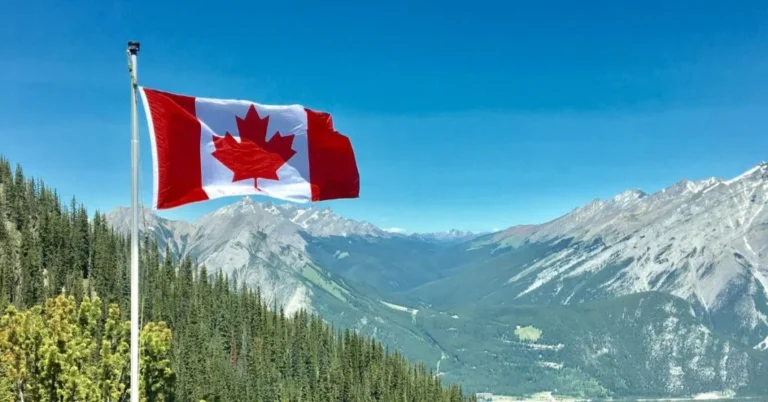 Article cover: Canada introduces law to improve enforcement of the right to privacy.